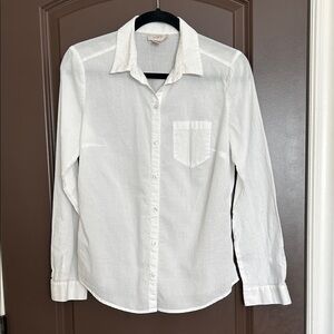 Ann Taylor LOFT Classic Textured White Button Down Shirt. 100% Cotton. Small